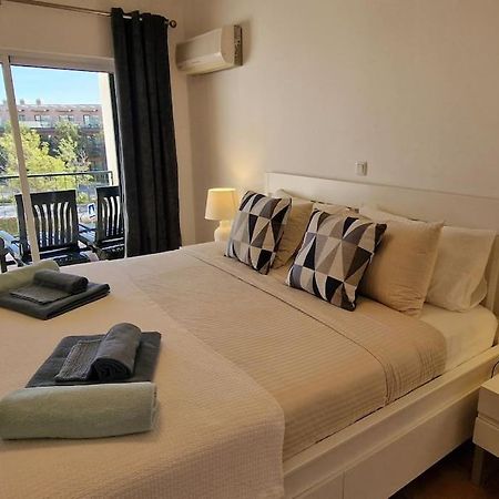 Jasmine Apartment Next To Meia Praia Beach Lagos Luaran gambar