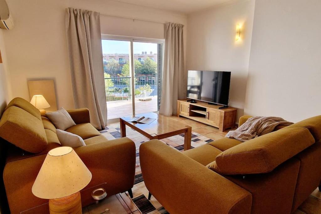 Jasmine Apartment Next To Meia Praia Beach Lagos Luaran gambar